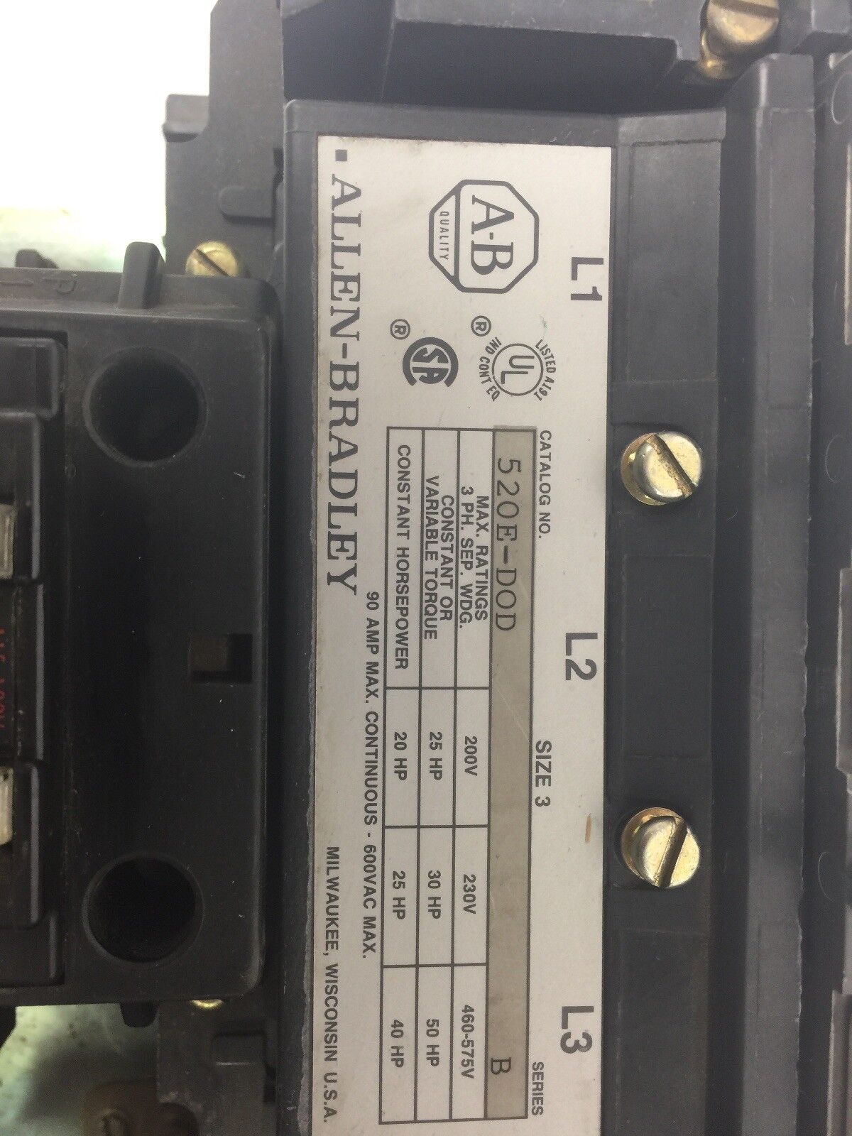 ALLEN BRADELY 520E-DOD REVERSING STARTER 600VAC 90A SIZE 3 W/2 599-P3A POWER POL