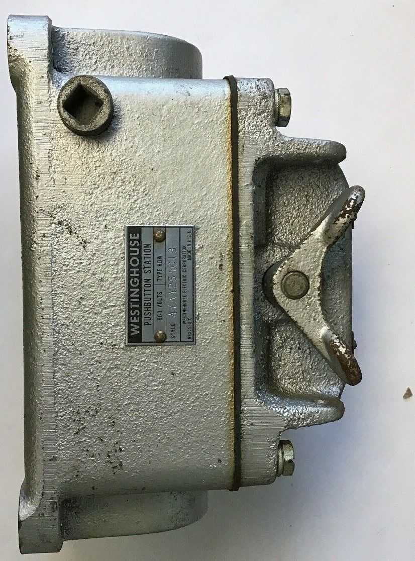 WESTINGHOUSE TYPE HDW PUSHBUTTON STATION 47A4254G18 600VOLTS
