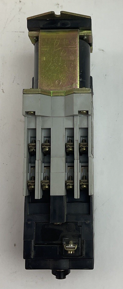 SQUARE D 8501XBO80XDLV53 DC LATHCING CONTROL RELAY SER.B 24VDC
