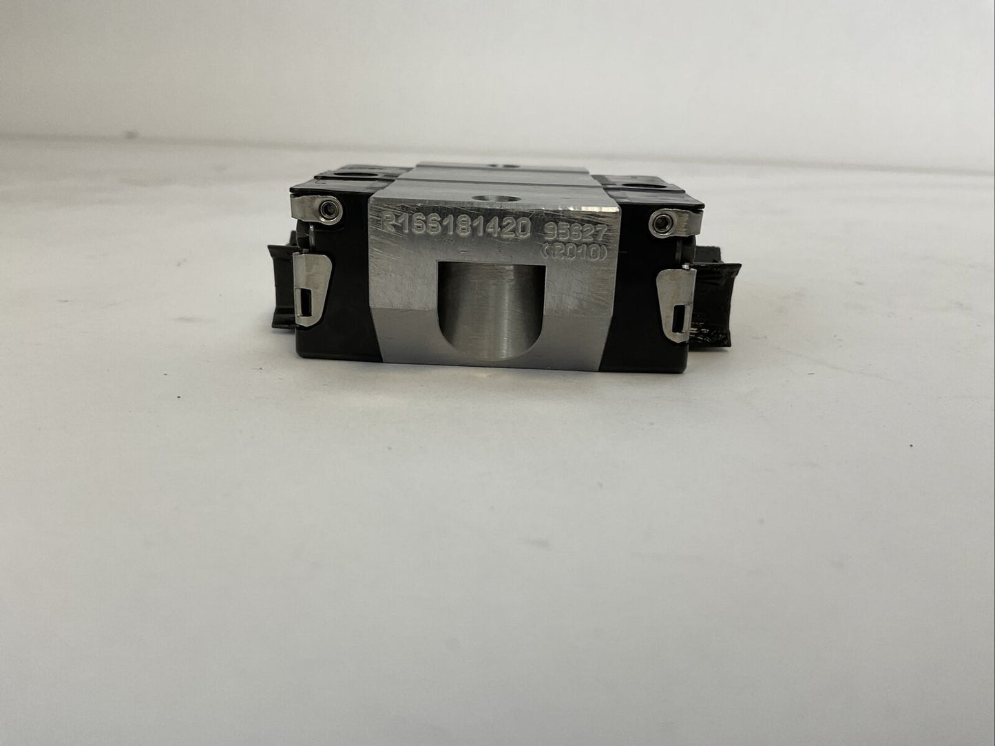 REXROTH R166181420 B. RUNNER BLOCK SS KWD-020-FKS-C1-N-1