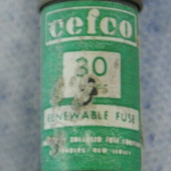 LOT of 7 / ECONOMY ERN30 RENEWABLE FUSE / 30A / 250V / NEW SURPLUS / ERN-30