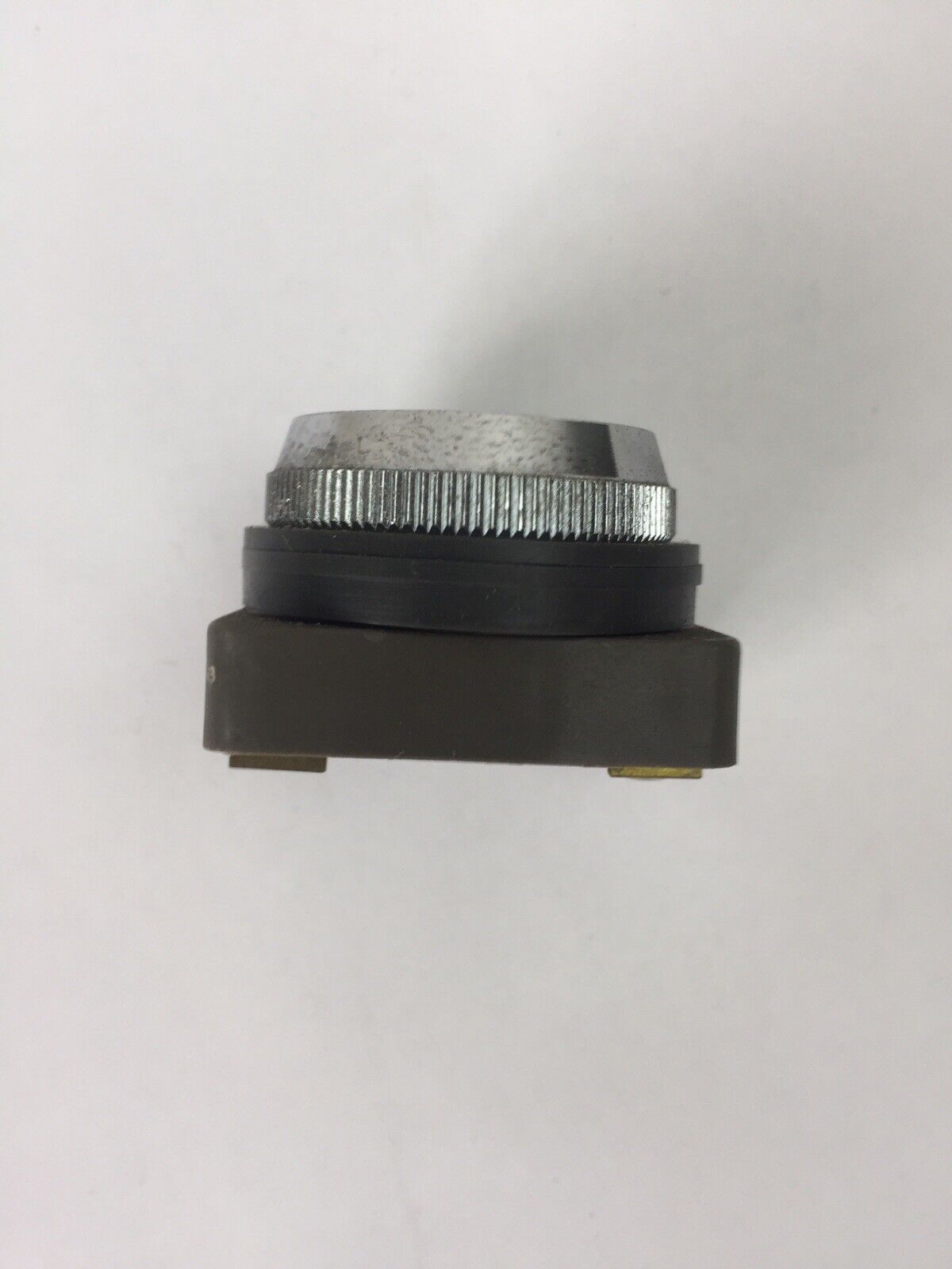 GOULD H33PR2 PILOT LIGHT BASE 120V 50/60HZ (LOT OF 5)