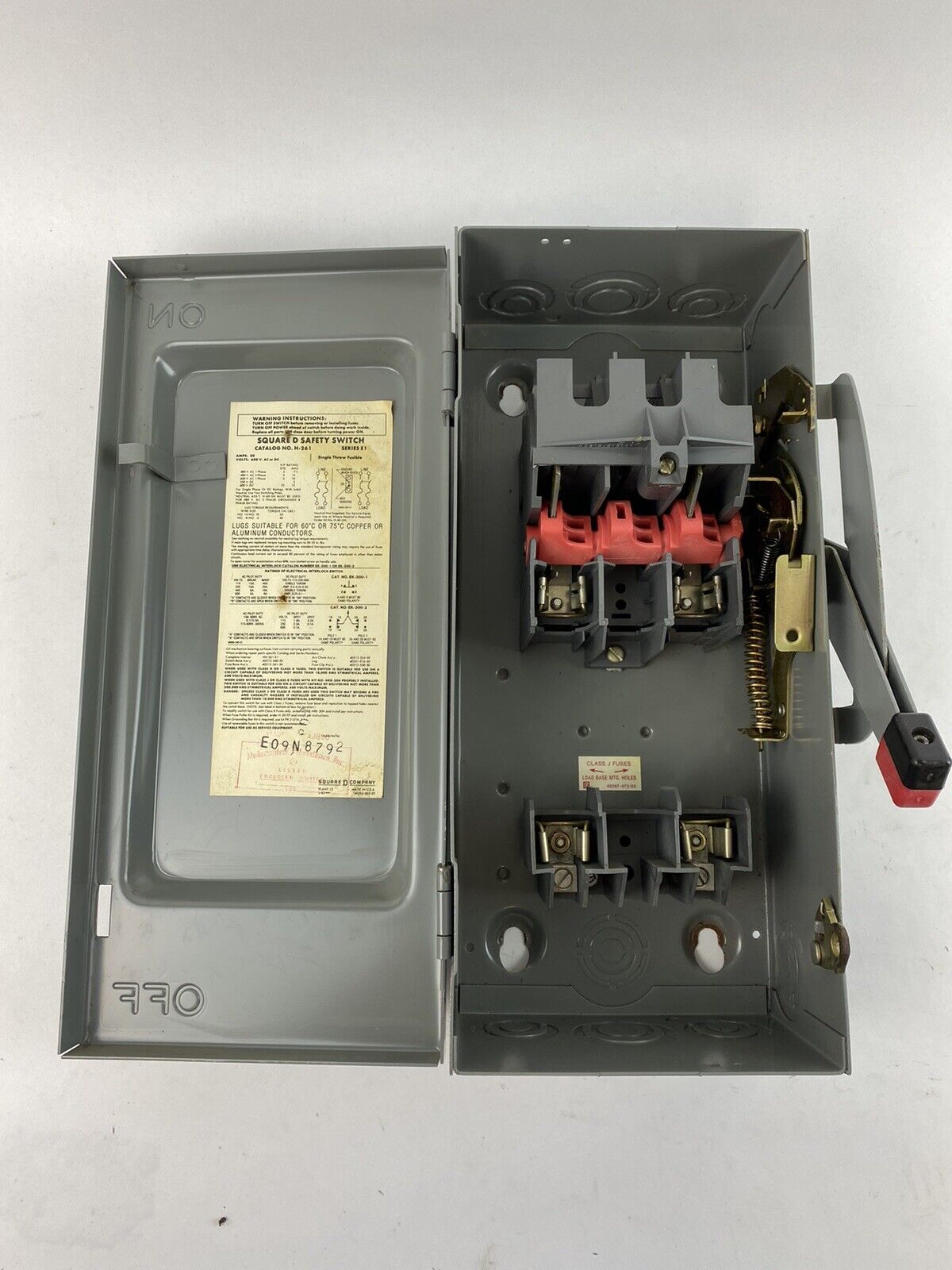 Square D H-261 Series E1 30A 600V Safety Switch
