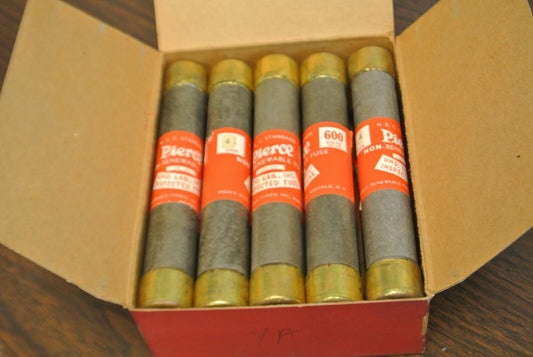 BOX of 10 / PIERCE NON-RENEWABLE FUSE 4A / 600V / NEW SURPLUS
