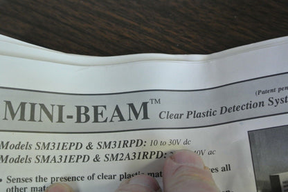 BANNER SM2A31RPDQD / 26968 - DETECTION SYSTEM RECEIVER - NEW SURPLUS