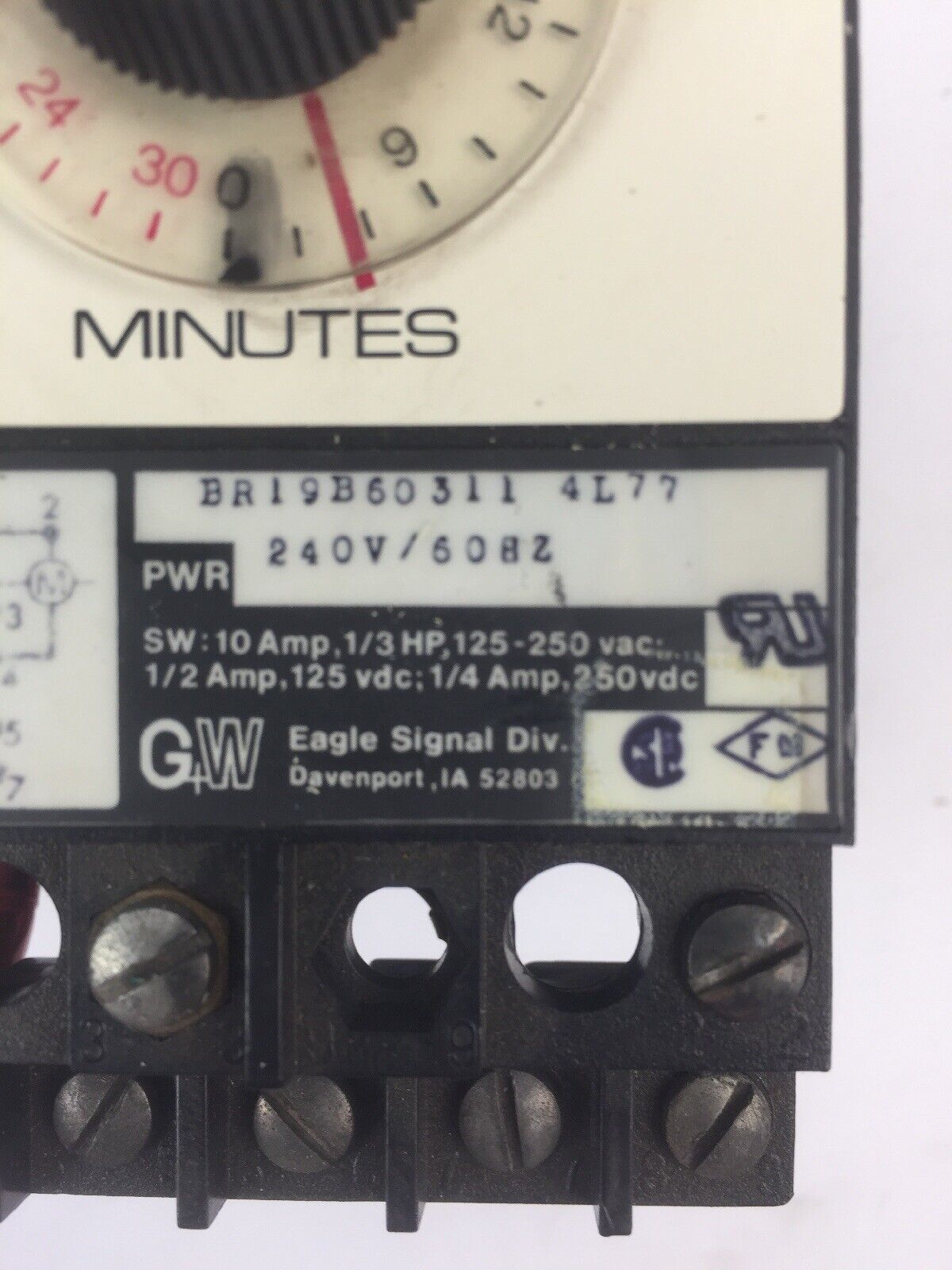GW EAGLE SIGNAL BR19B60311 TIMER 240V 60HZ 10A 125-250VAC 1/3HP 1/4A 250VDC