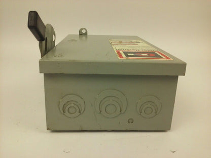 CUTLER-HAMMER DG321UGB, SER. B, SAFETY SWITCH, 30A, 240V, 3P, 60HZ, TYPE 1, USED