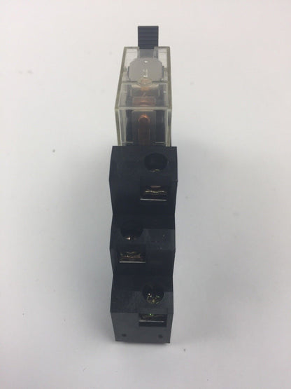 ALLEN BRADLEY 700-HN121 SLIM LINE RELAY 5A 250 VAC 700-HK36Z24-4