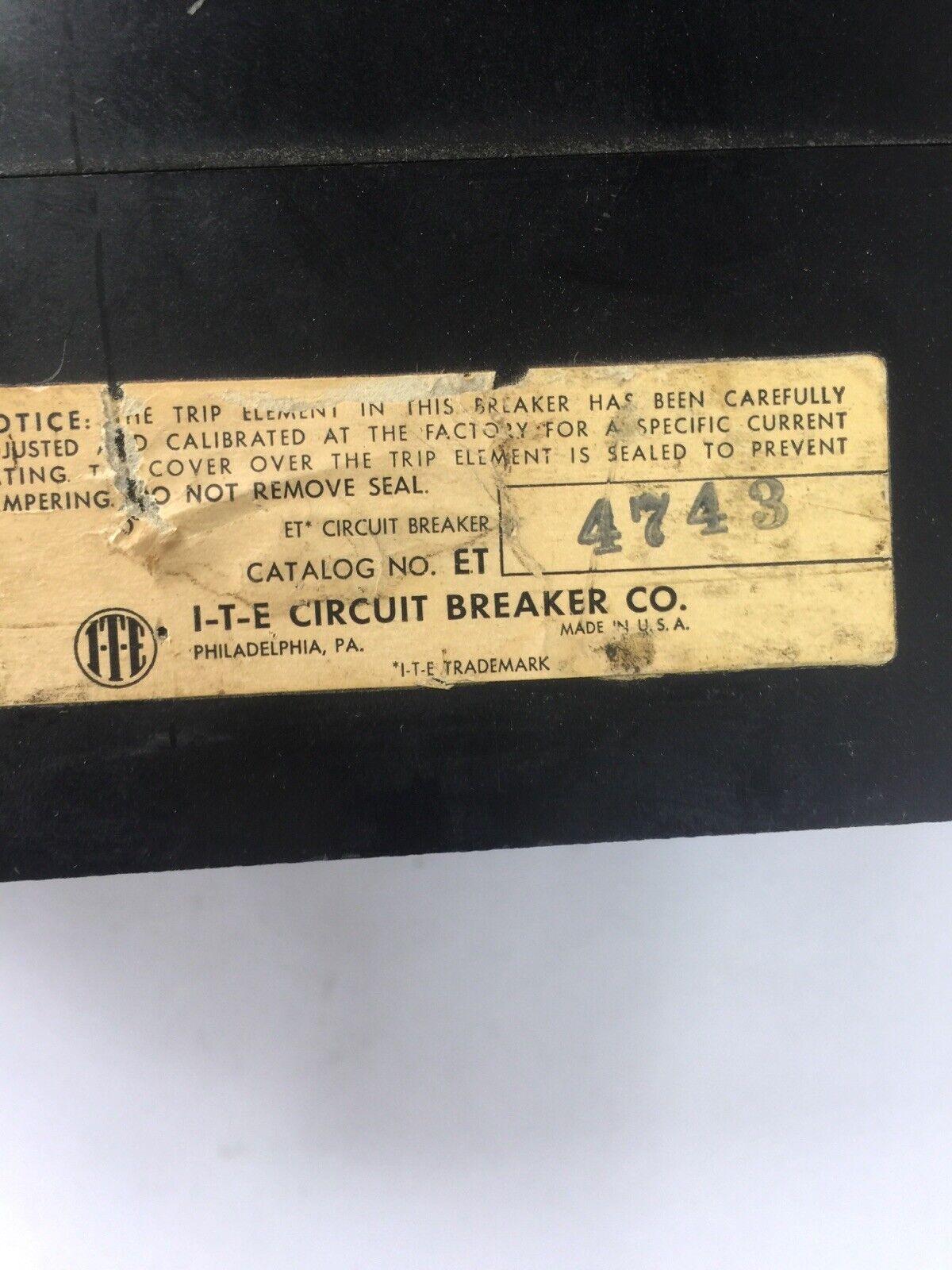 ITE ET4743 CIRCUIT BREAKER 125AMP 600VAC 125/250VDC 3POLE