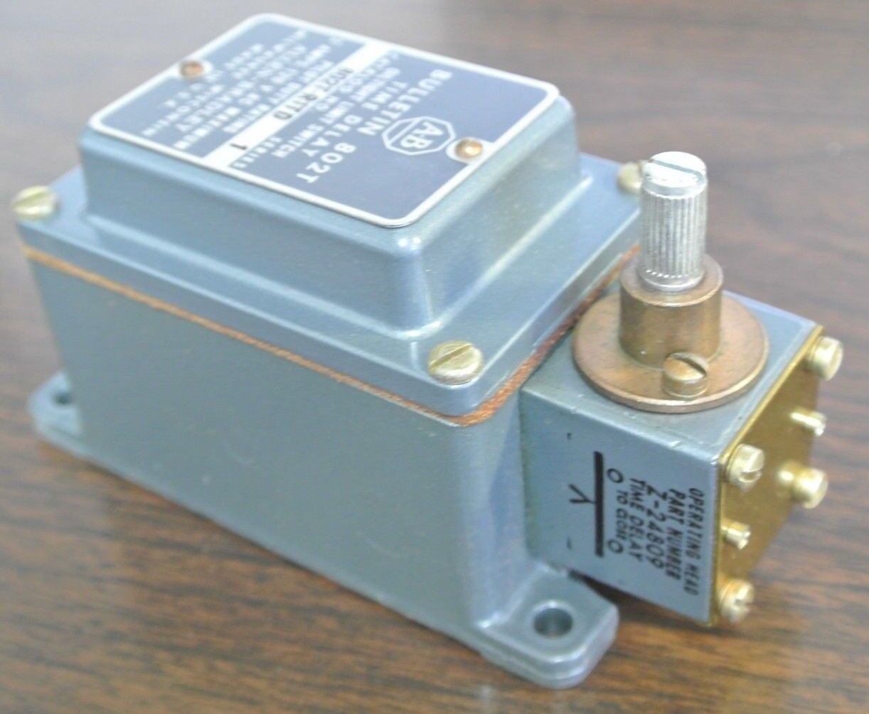 ALLEN-BRADLEY 802T-R5TD Ser. 1 TIME DELAY LIMIT SWITCH - NEW SURPLUS