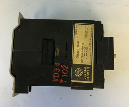 GENERAL ELECTRIC CR120B04002 IDUSTRIAL RELAY SER.A 115V 60HZ 10A