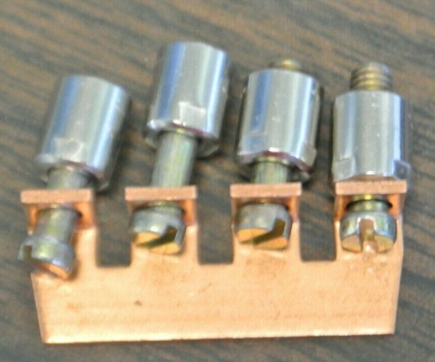 LOT of 4 / CUTLER-HAMMER C383TJ7 INTERNAL JUMPER / 4-POLE / NEW SURPLUS