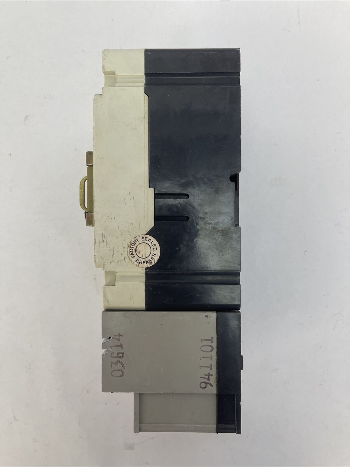 WESTINGHOUSE HMCP007C0C SER C 7A 600VAC 250VDC 3POLE ELC3007R CURRENT LIMITER 7A
