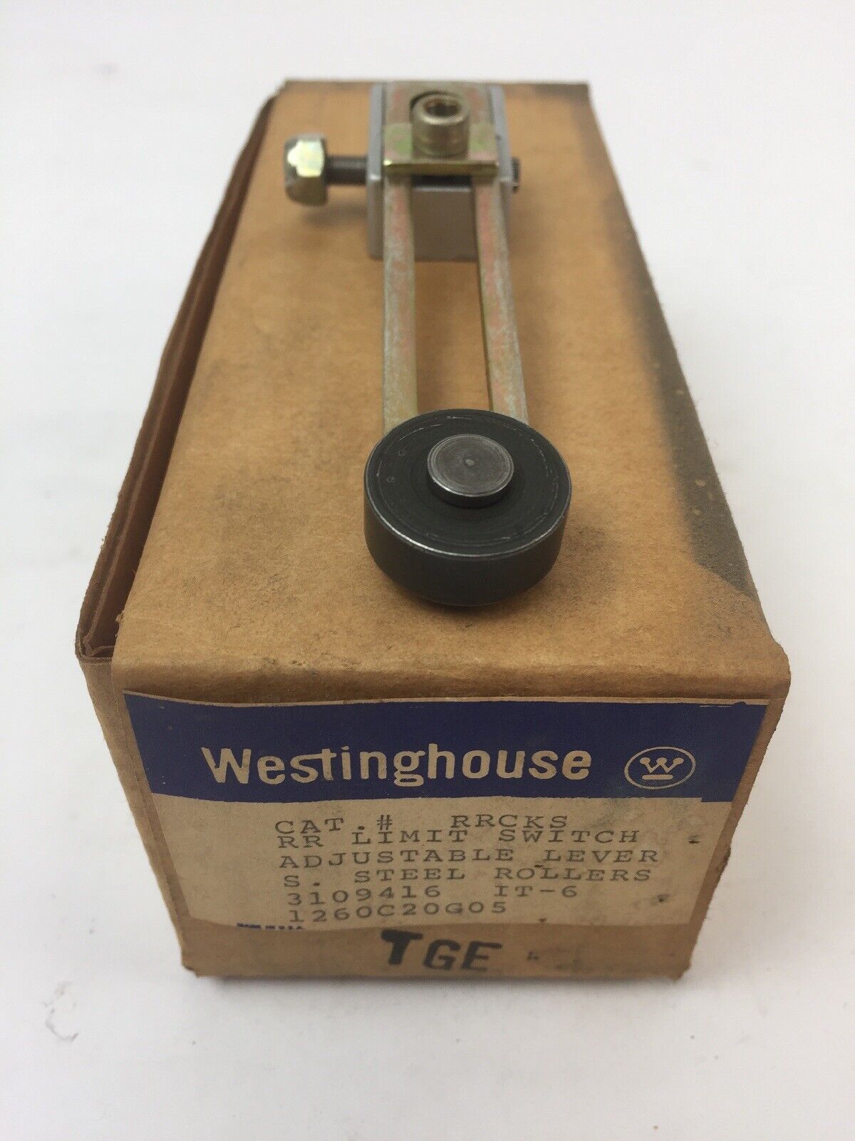WESTINGHOUSE RRCKS RR LIMIT SWITCH ADJUSTABLE LEVER STEEL ROLLER