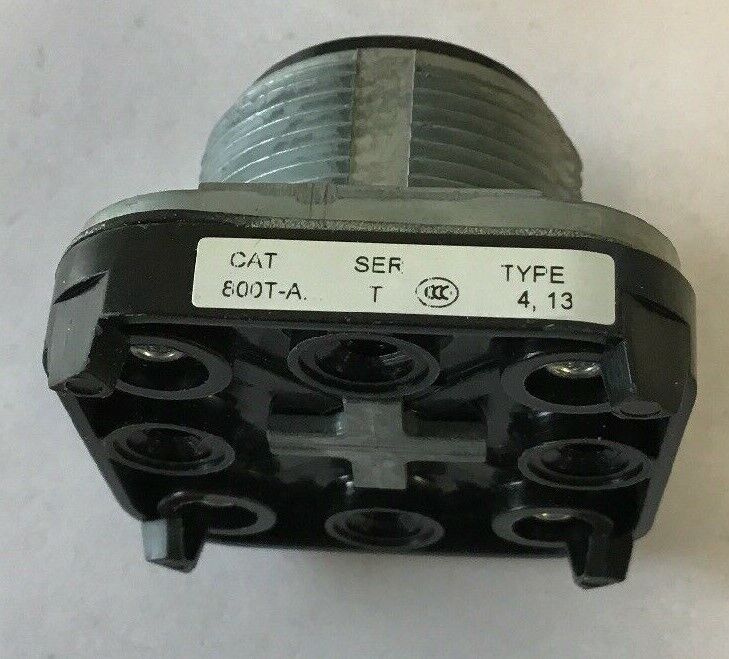 ALLEN BRADLEY 800T-A2 FLUSH HEAD PUSH/BUTTON TYPE 4,13 SERIES