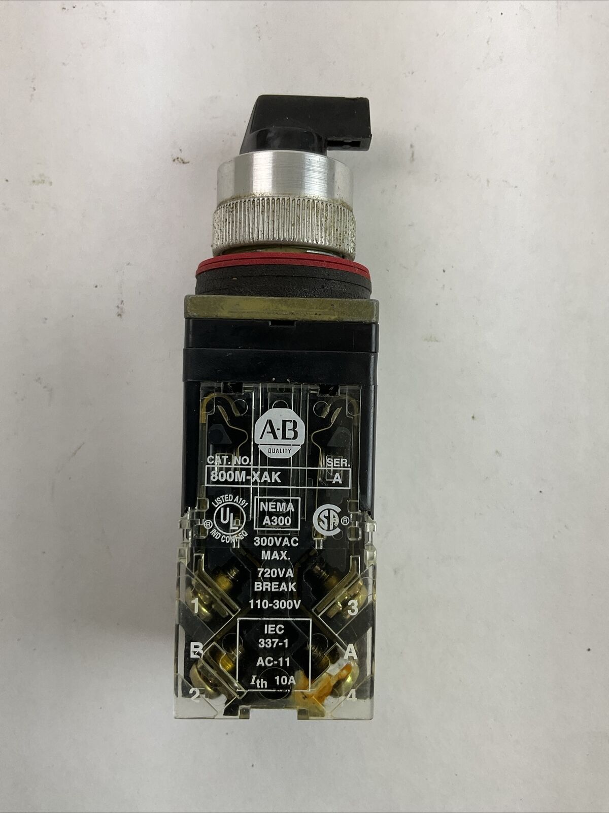 ALLEN BRADLEY 800MR-JX9B SER A SELECTOR SWITCH 300VAC 800M-XAK SER A
