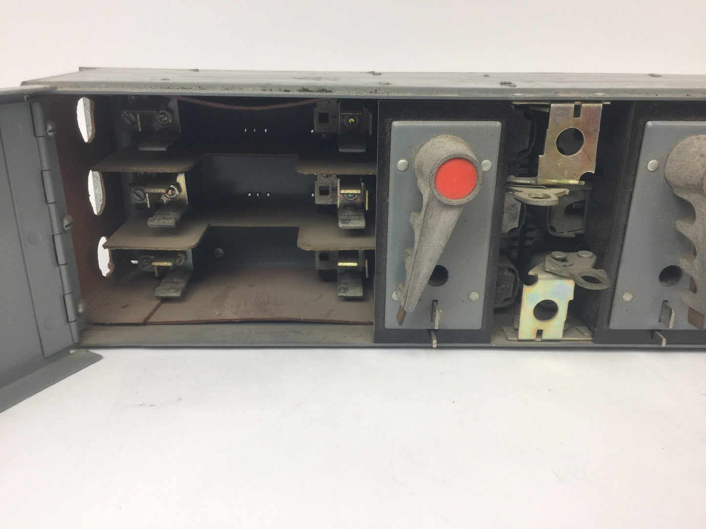 ZINSCO QSFT353B TWIN PANELBOARD FUSIBLE 30AMP 600VAC 3 POLE 7 1/8 HP