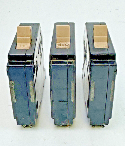 CUTLER-HAMMER **LOT OF 3** 2-UNITS - CH125 AND 1-UNIT - CH140 - CIRCUIT BREAKERS