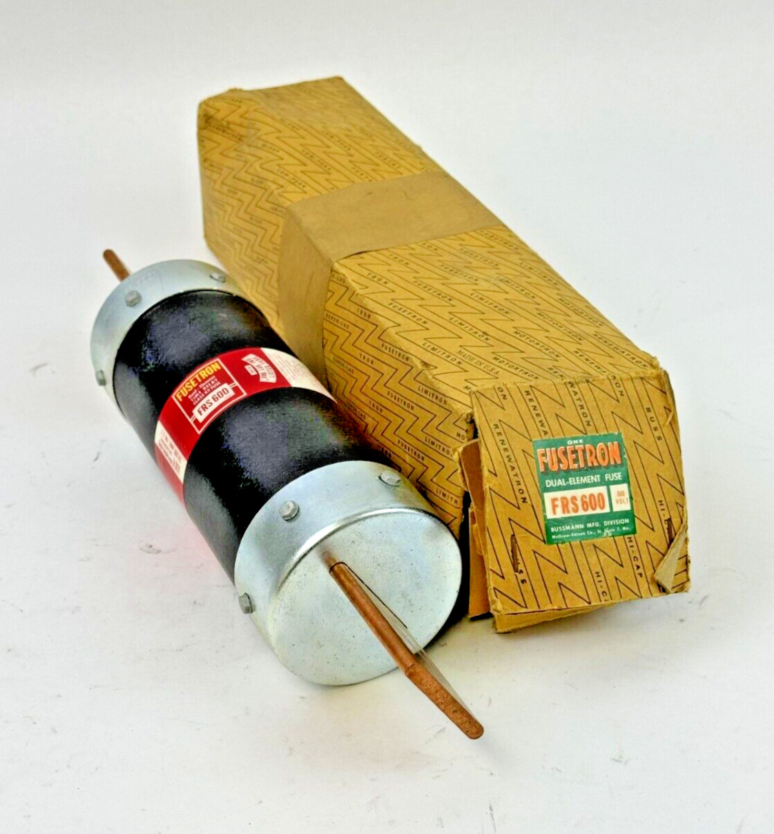 BUSSMANN - FRS 600 - FUSETRON DUAL-ELEMENT FUSE - 600 A/ 600 VAC