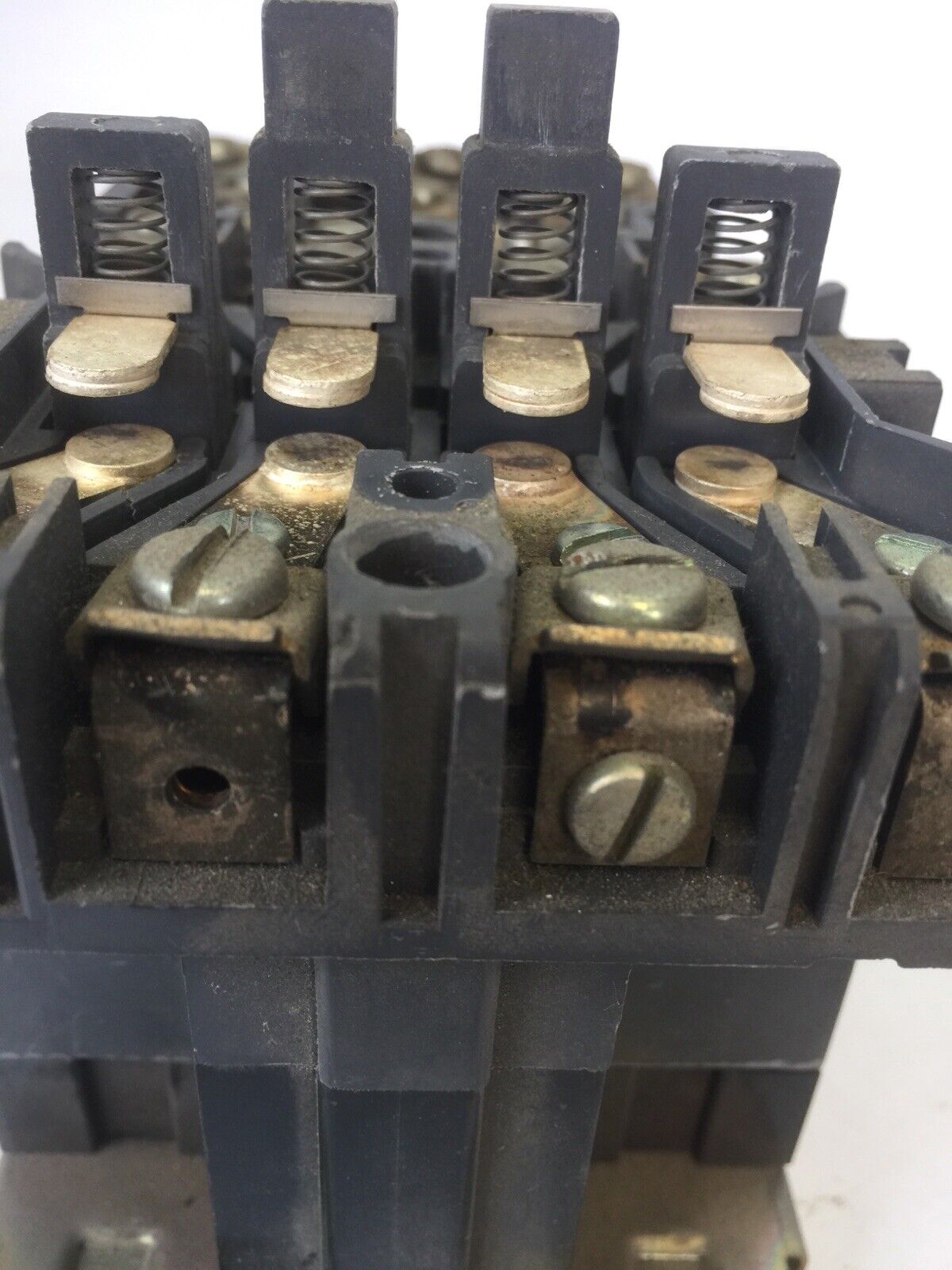 WESTINGHOUSE A200M1CX SIZE 1 STARTER 27A 600VAC 10HP 276A143G09