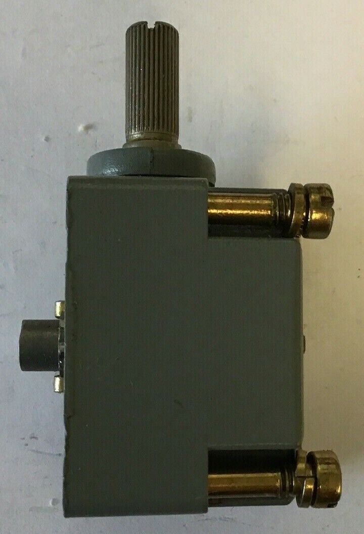 CUTLER HAMMER E50DL1 LIMIT SWITCH OPERATING HEAD