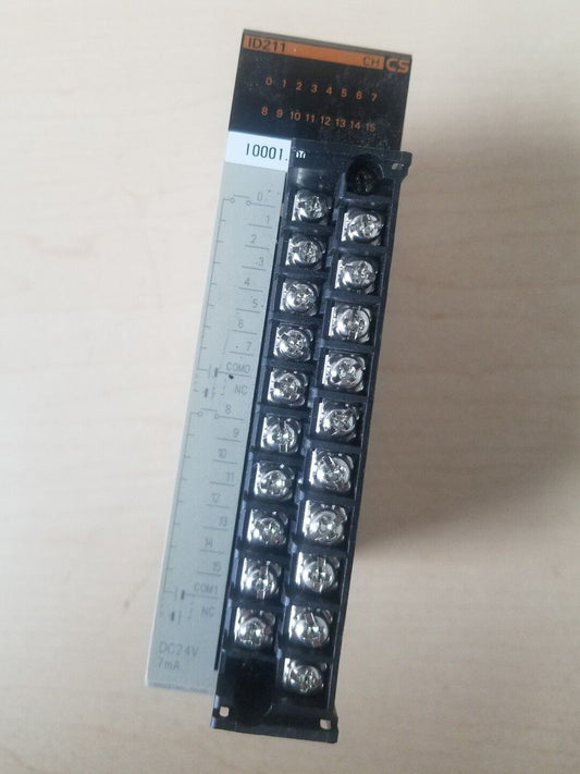 OMRON CS1W-ID211 INPUT UNIT MODULE, 24VDC 7mA CLASS 2 ONLY