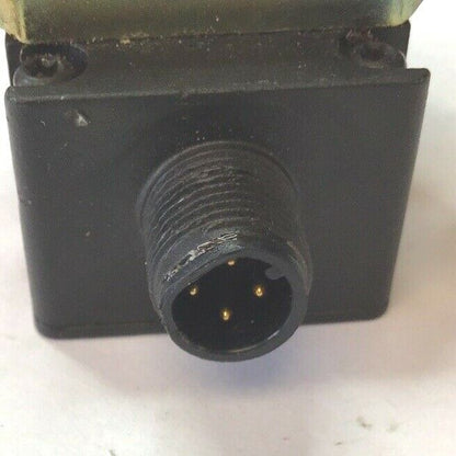 NAMCO CYLINDICATOR EE210-10444 LPR 3000PSI 1.025" PROBE 30VDC SENSOR UNIT