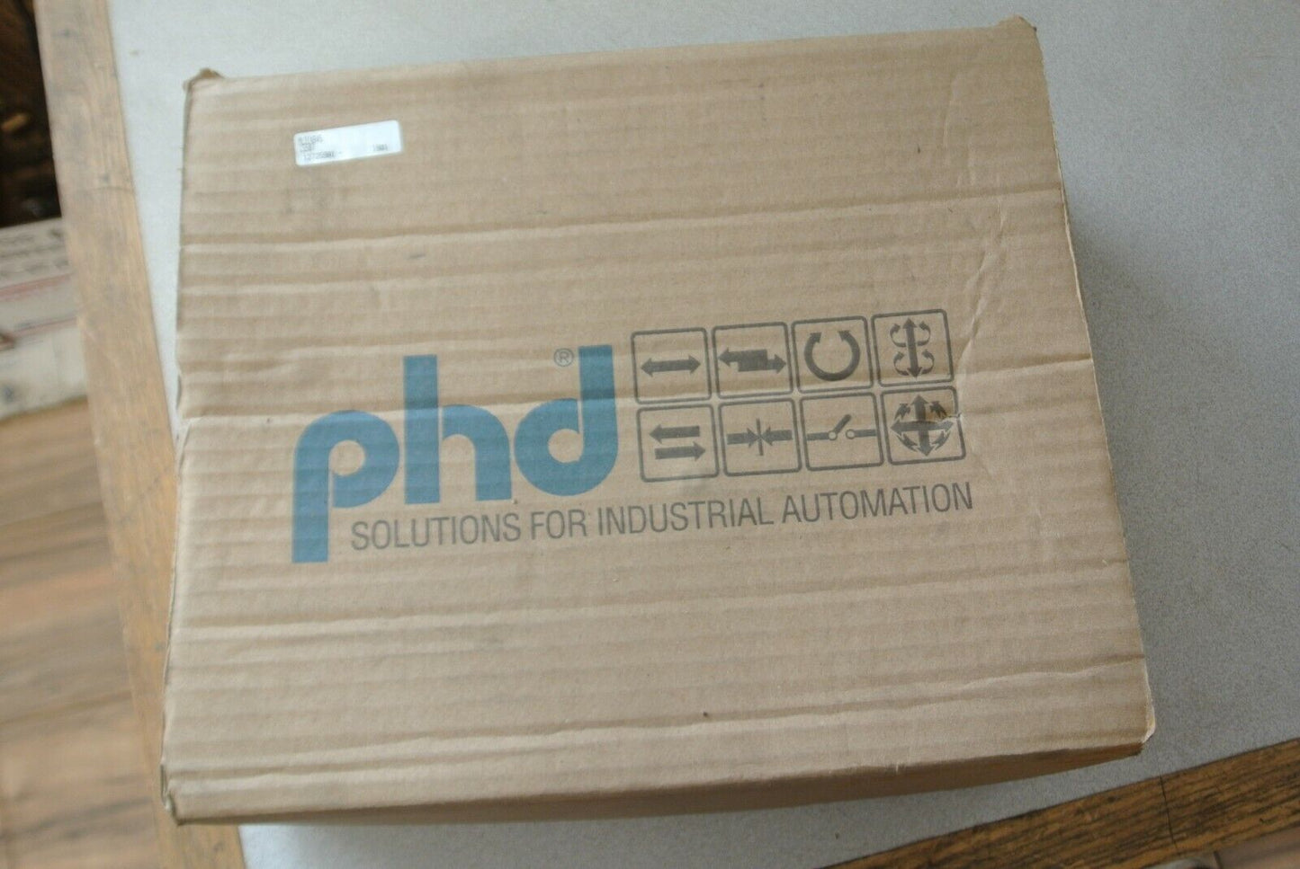 PHD ML314645 / 12725981-1801 PNEUMATIC CYLINDER / NEW SURPLUS -- SEE NOTES