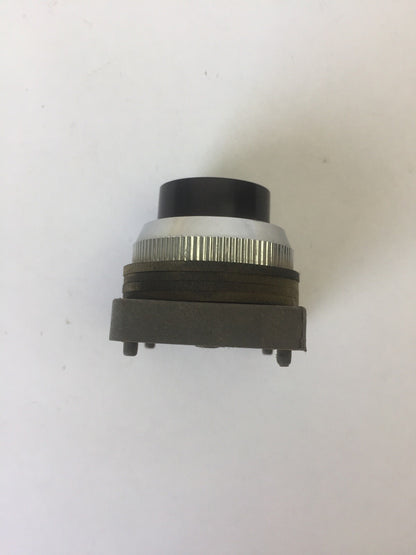 ITE H32BE1 OIL TIGHT PUSH BUTTON (LOT OF 3)