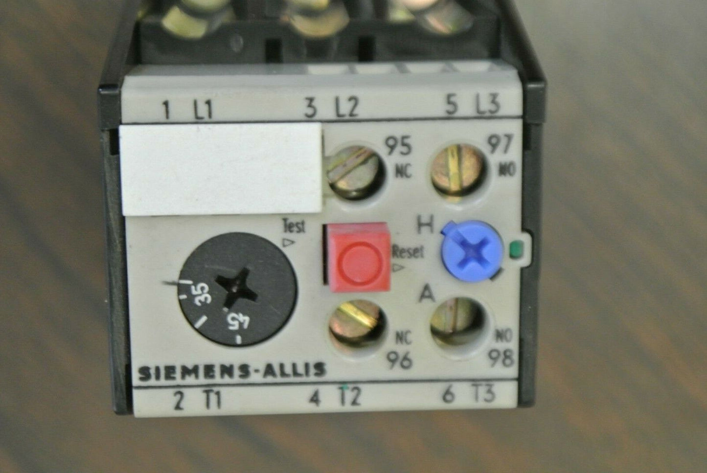 SIEMENS-ALLIS OLR4500 OVERLOAD RELAY 32-45 AMP