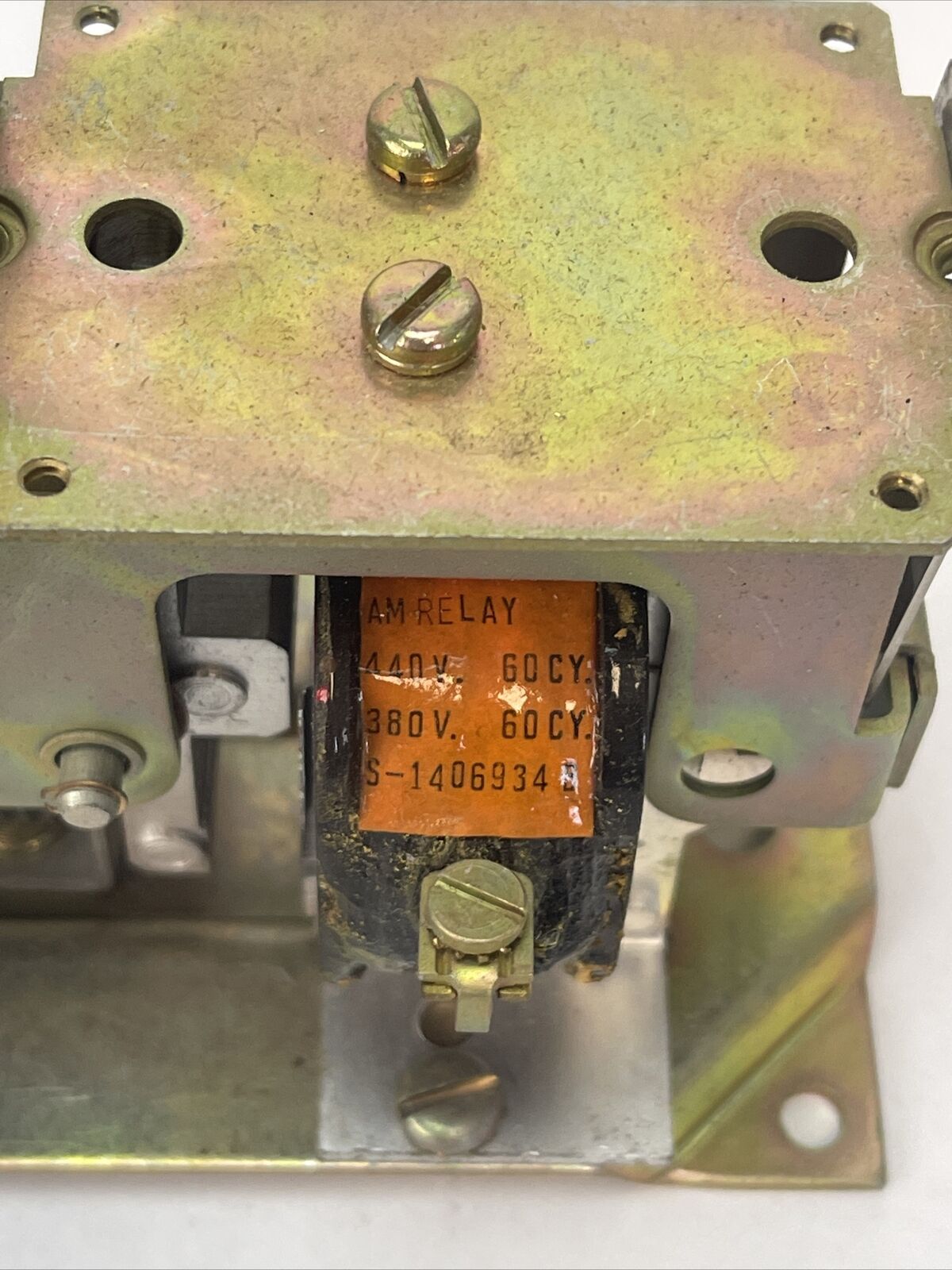 WESTINGHOUSE 1486567 TYPE AM TIME RELAY 600V FIXED CONTACTS COIL 440V 60CY