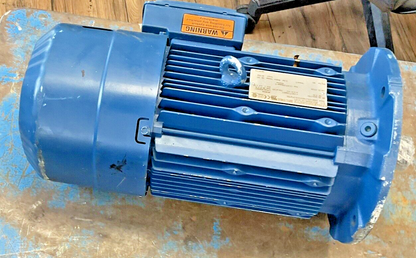 SEW-EURODRIVE DRE100LC4BE5HR/FG/TH MOTOR 1750RPM 60HZ HP5 3PH CONT-S KVA J 40MN