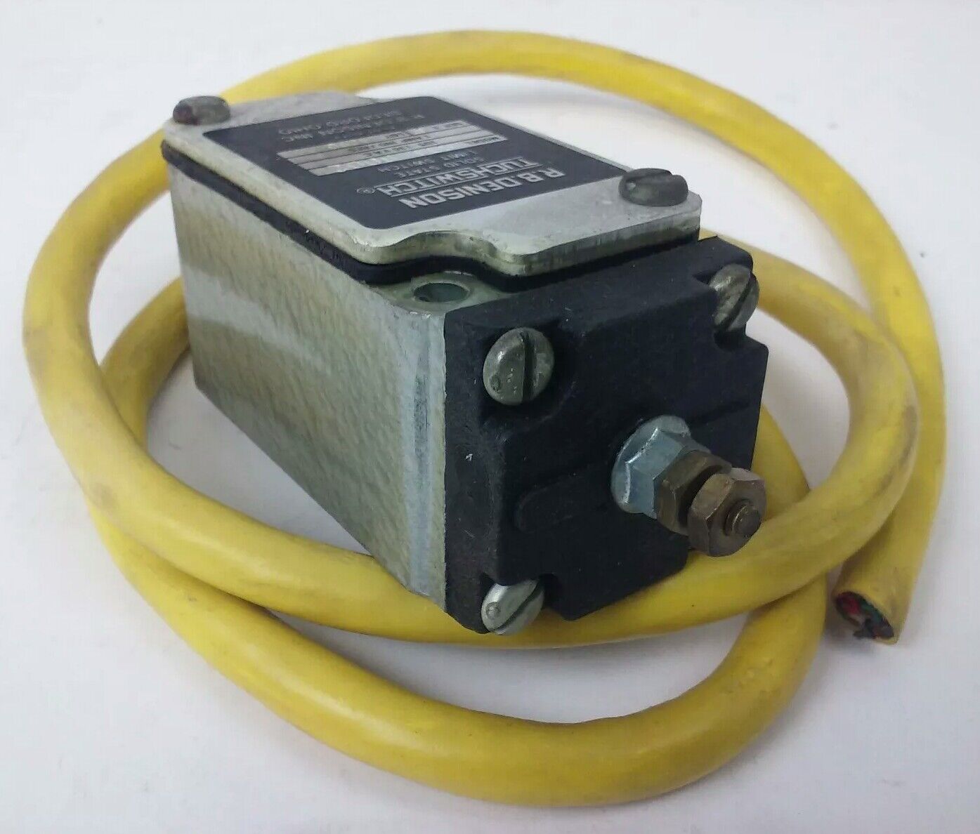 R.B.DENISON STI-8002 SERIES E-F, SOLID STATE LIMIT SWITCH, 105-130VAC, 1/10A,