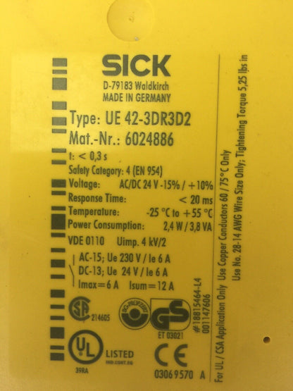 SICK UE 42-3DR3D2 SAFETY RELAY 24V AC/DC