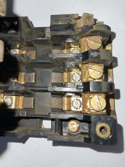SQUARE D 8536 SCO-3 12.8 HEATERS FORM S SER.A 600VAC 10HP 120V COIL