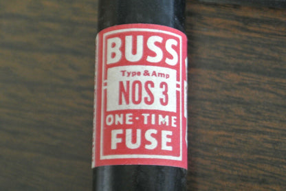 BUSS / BUSSMANN NOS3 FUSE / 600V / 3A / NEW SURPLUS