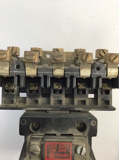 ALLEN BRADLEY 702-A0D94 OVERLOAD RELAY SER.K575V 5HP W/70A86 110V.60HZ COIL