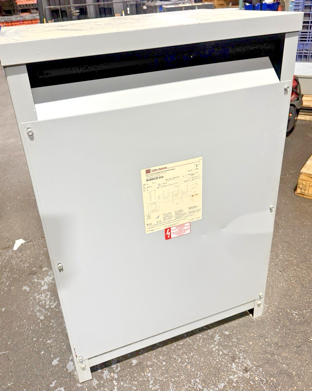 CUTLER HAMMER N48M28F45A 45KVA 3PH TRANSFORMER PRIM:480  SEC:208Y/120 SER.A