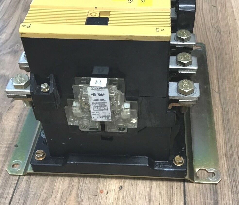 ALLEN BRADLEY 104-B180ND3 REVERSING CONTACTOR SER.A 180A 660V GD473 COIL 120V