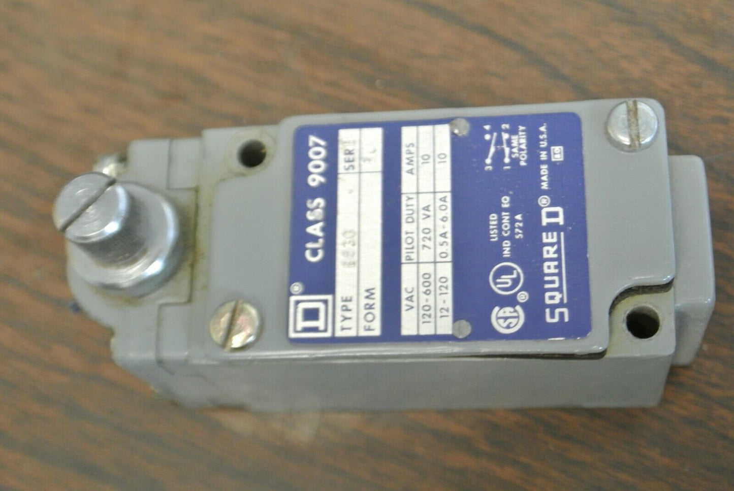 SQUARE D 9007 B53C Ser. B / HEAVY DUTY LIMIT SWITCH / NEW SURPLUS in BOX