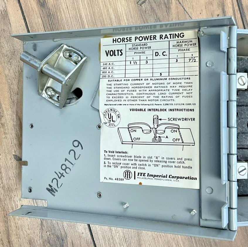 ITE V7B2212LR VACU-BREAK CLAMPMATIC 3HP 250V 1PH 30A 2POLE