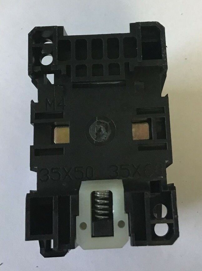 ALLEN BRADLEY 100-A09NZ*3 CONTACTOR SER.B 9A 600VAC ***LOTOF2***