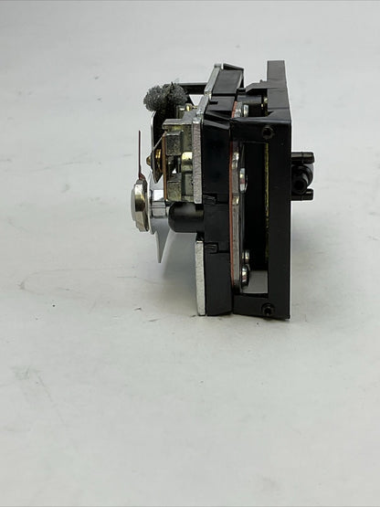 HONEYWELL TP973 A 2209 PNEUMATIC THERMOSTAT TEMPERATURE RANGE 60F TO 90F