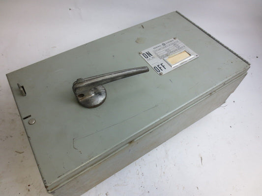 GE THPS364 FUSIBLE INTERRUPTER - 200A, 600VAC, 3-POLE - 60HP, 100HP MAX