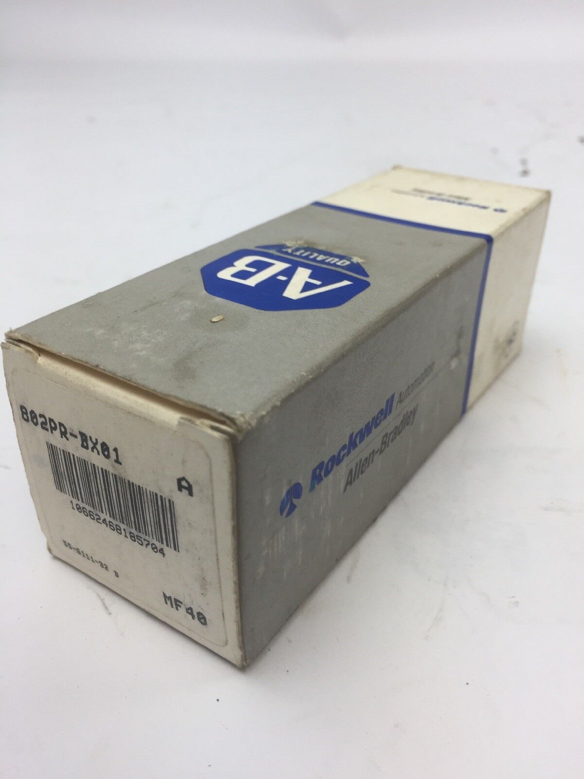 ALLEN BRADLEY 802PR-BX01 SELF-CONTAINED PROXIMITY 20V-132V 50/60HZ *NEW*