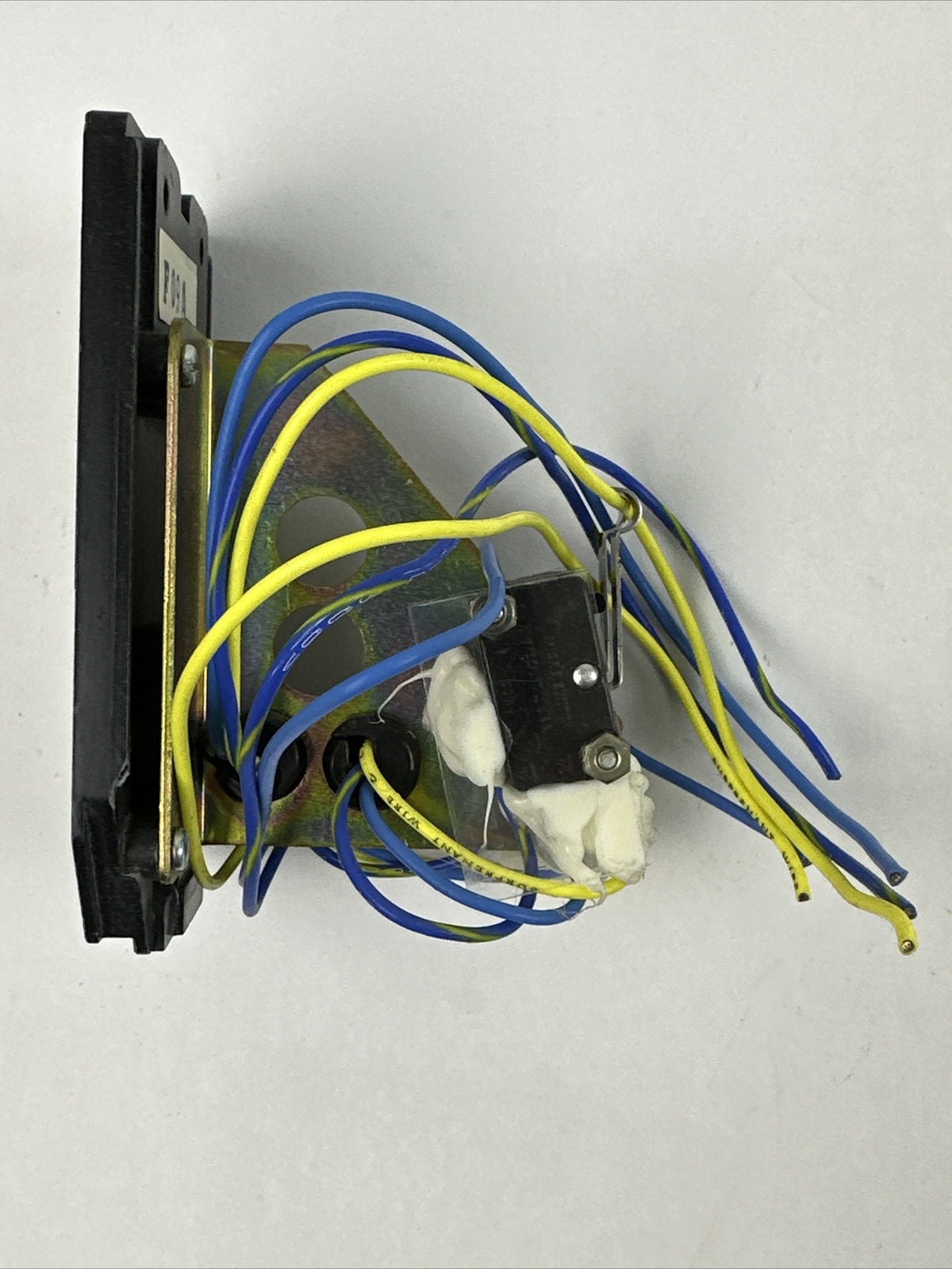 SQUARE D MA11286 AUXILIARY SWITCH 120/240V 50/60HZ 1/3HP