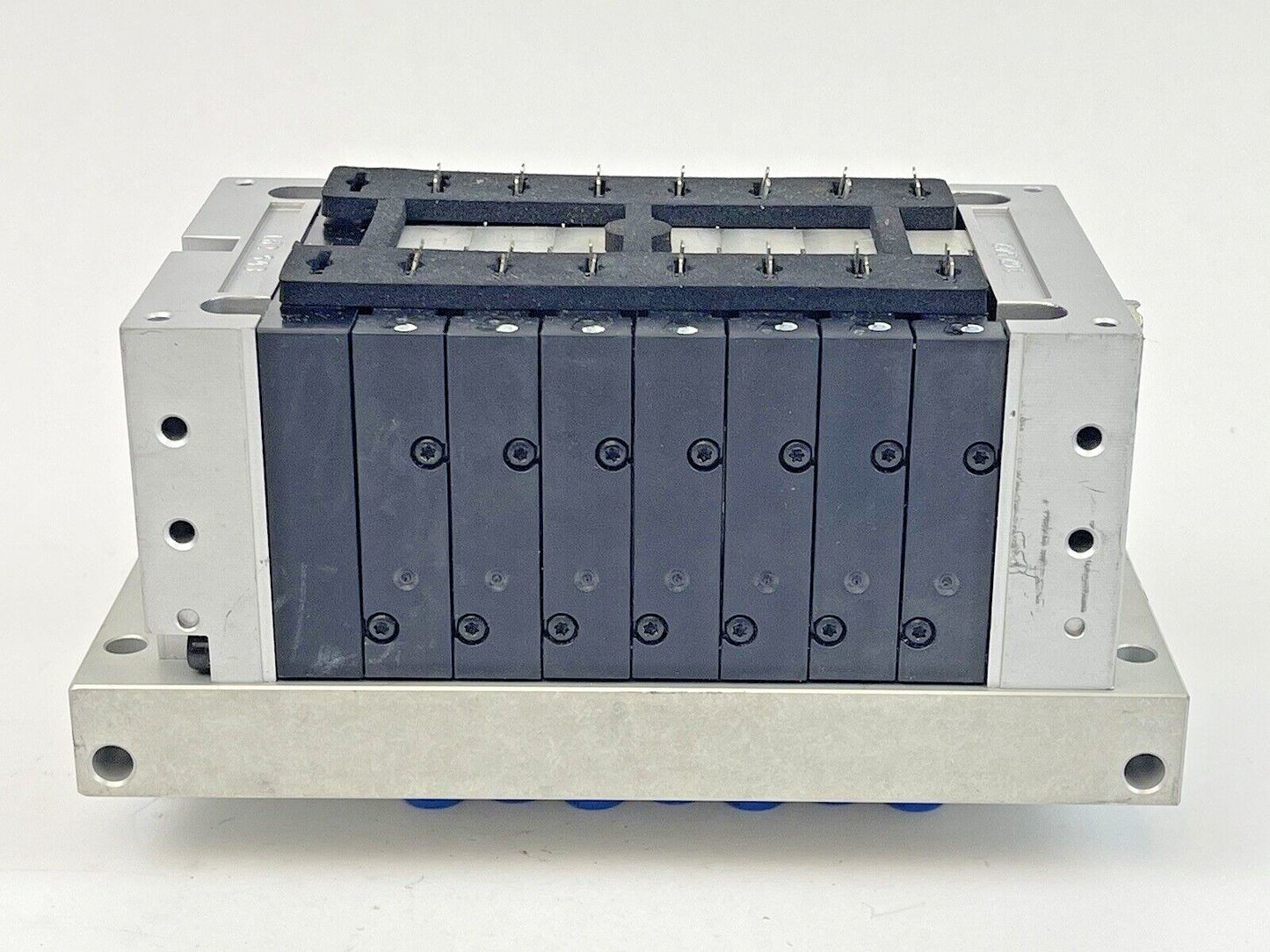 FESTO - CPV14-V1 - VALVE MANIFOLD - W/ PNEUMATIC CONNECTION PLATE, C402(8)