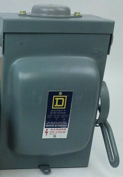 SQUARE D H221NRB SERIES D1 SAFETY SWITCH 30A 240VAC 125/250VDC 2POLE FUSIBLE