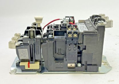 ALLEN-BRADLEY - 500F-COD930 SER. C - 120V COIL W/ 592-EUTC SER. A & 595-AB (X2)