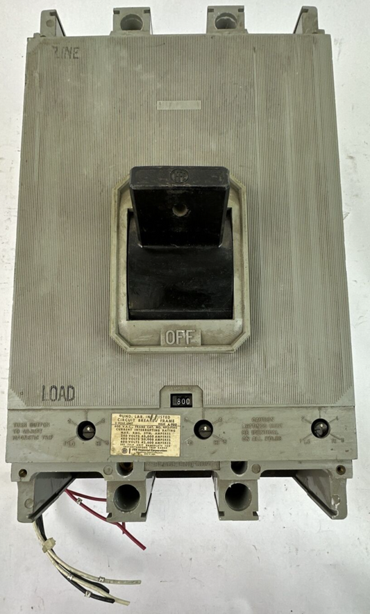 ITE HP3-F160 CIRCUIT BREAKER FRAME 600VAC 3POLE WITH 800A TRIP UNIT A02HP0R0 AUX